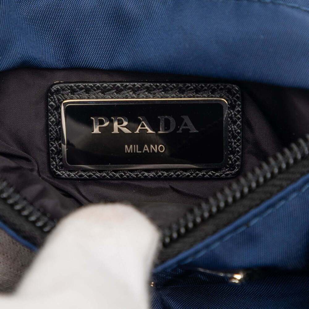 PRADA Black Shoulder Bag - Picture 5 of 5